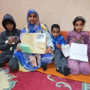 famille 1 femme 3 enfants